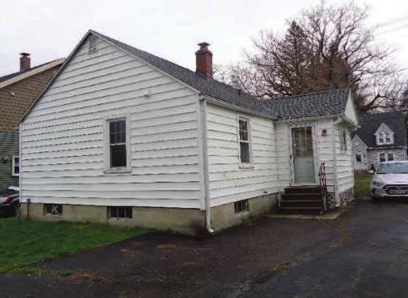 2nd image of 151 Hotchkiss St