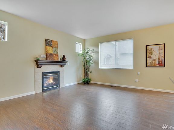 5th image of 18538 101st Ave E