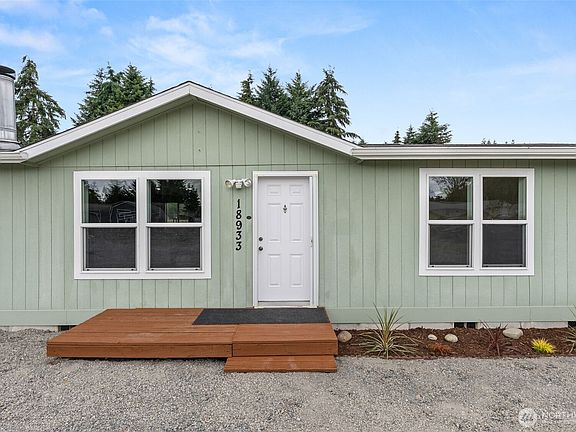 4th image of 18933 SW Prairie Street