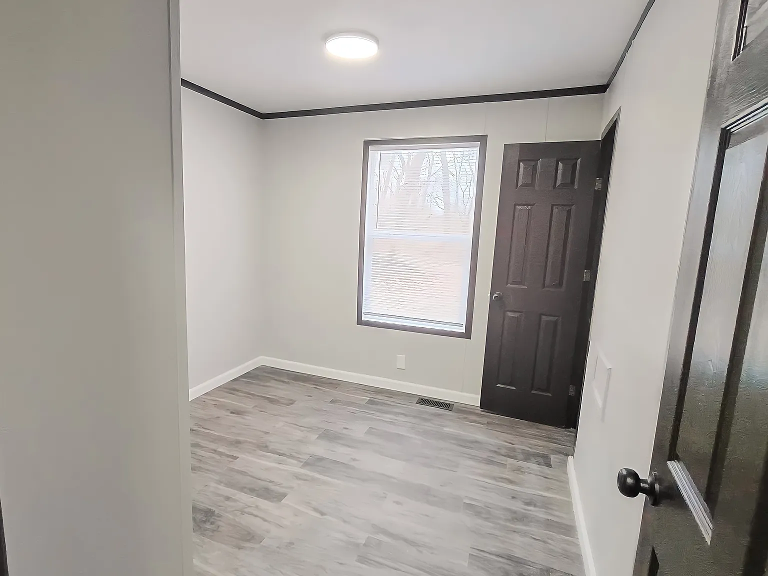 3 bed, 1216 sqft, $1,099 — Photo 4