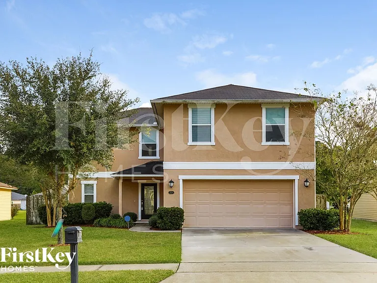 208 Straw Pond Way — Photo 1