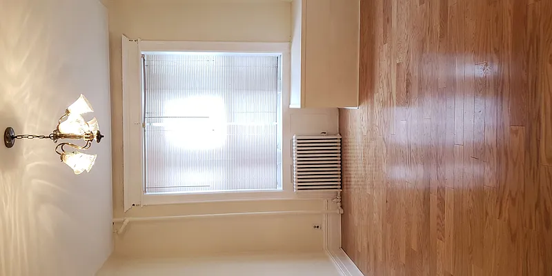 Rented by Roz Khan, LREB | media 19