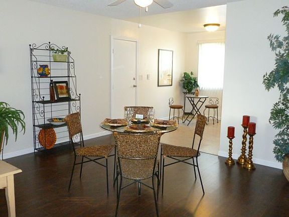 Dining/Family