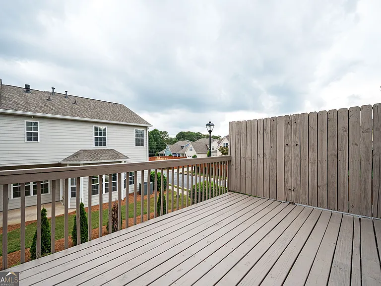 2213 Leicester Way SE — Photo 24