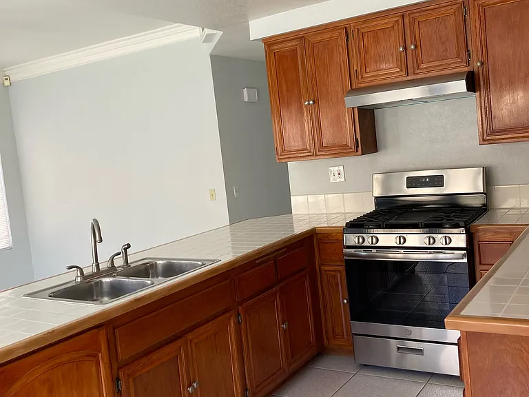 10780 Village Rd — Photo 3