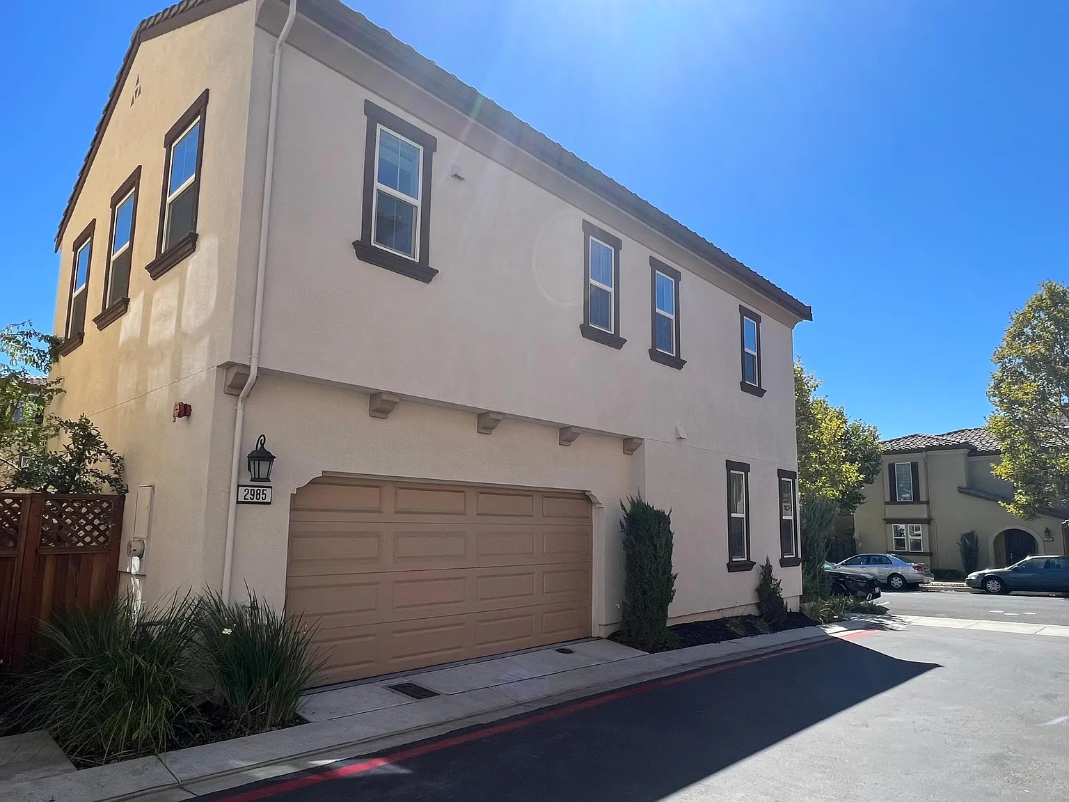 4 bed, 2461 sqft, $5,000 — Photo 3