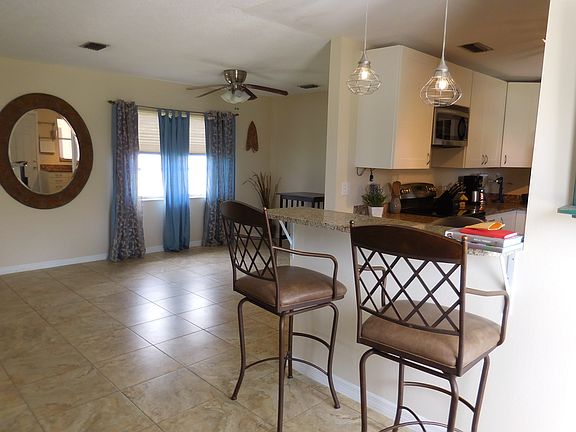 4th image of 2343 Terry Ln