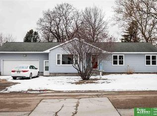 121 W High St, Murray, NE 68409