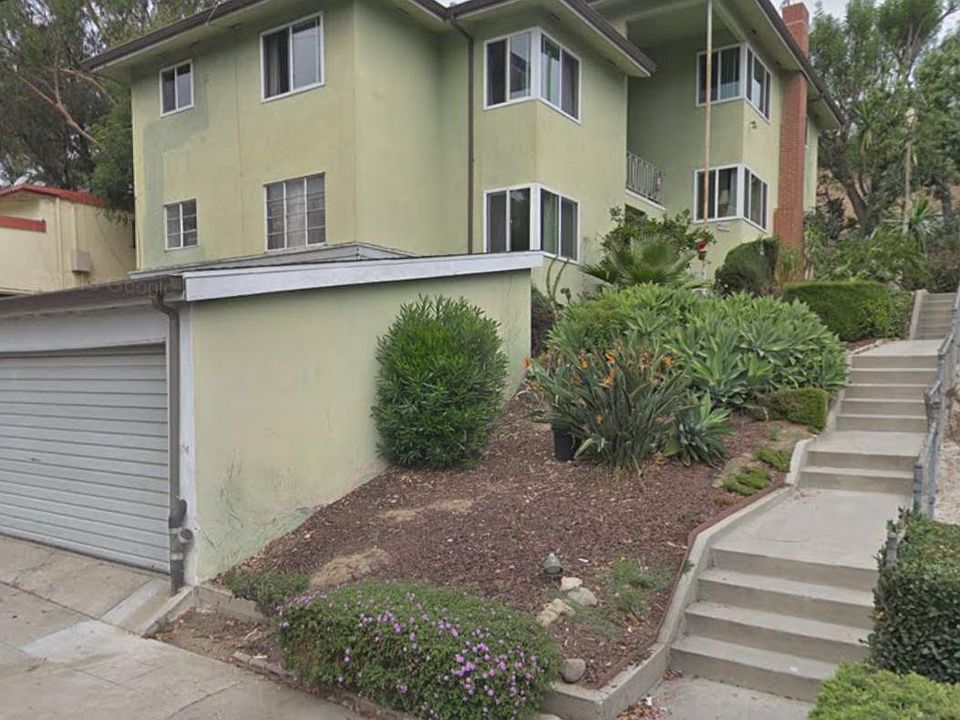 2nd image of 4107 Don Tomaso Dr