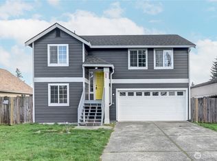 8823 18th Avenue E, Tacoma, WA
