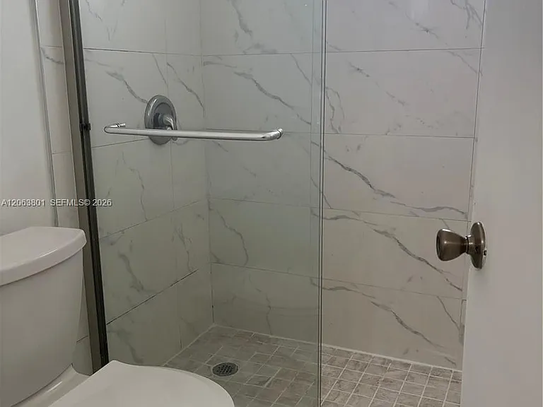 3290 NW 4th St #3290 — Photo 9