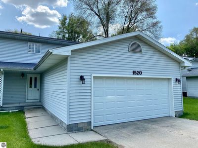 1520 E Gaylord St, Mount Pleasant, MI, 48858