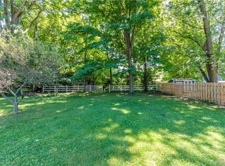 8342 Munson Rd, Mentor, OH 44060