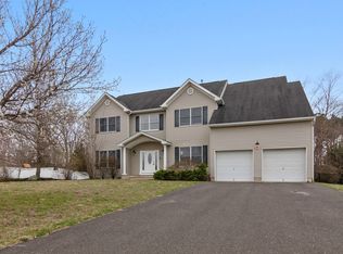 3 Clearstream Ct, Manchester, NJ 08759
