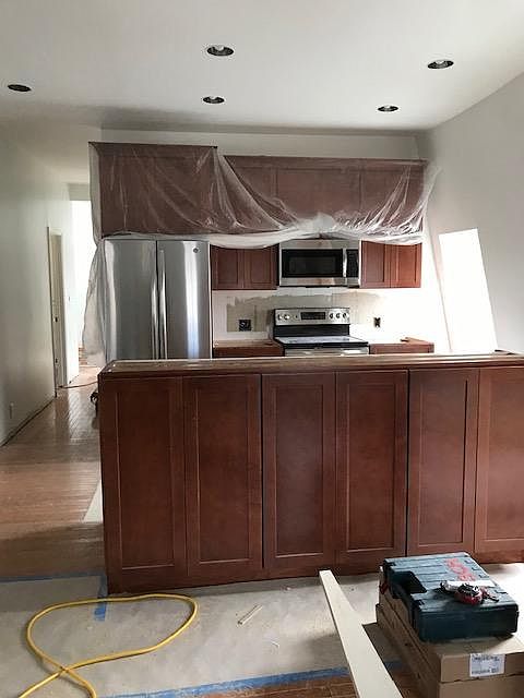 2nd image of 66 Caroline St #3