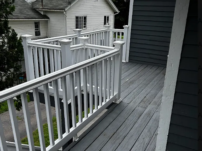 1638 Sanderson Ave — Photo 53