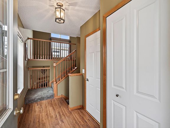 4th image of 15422 Foster Dr N