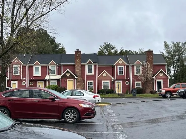 (undisclosed Address), Fredericksburg, VA 22407