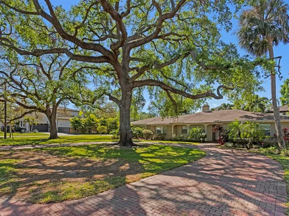 4302 W Woodmere Rd, Tampa, FL 33609