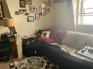 11 Blossom St APT 5, Leominster, MA 01453