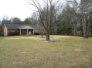 384 Cox Ford Rd, Ararat, NC 27007