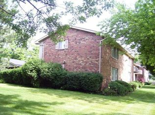 42401 W Eldon St, Clinton Twp, MI 48038