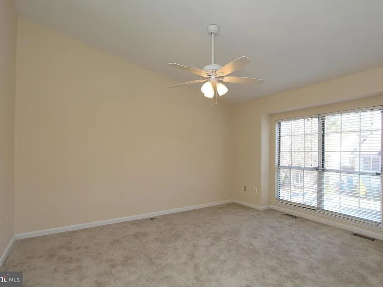 1507 Ingram Ter — Photo 5