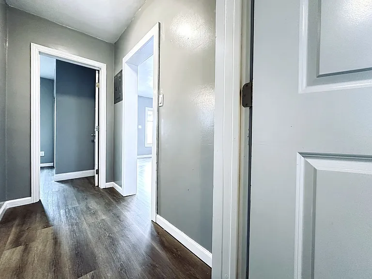 574 Duboce Ave — Photo 14