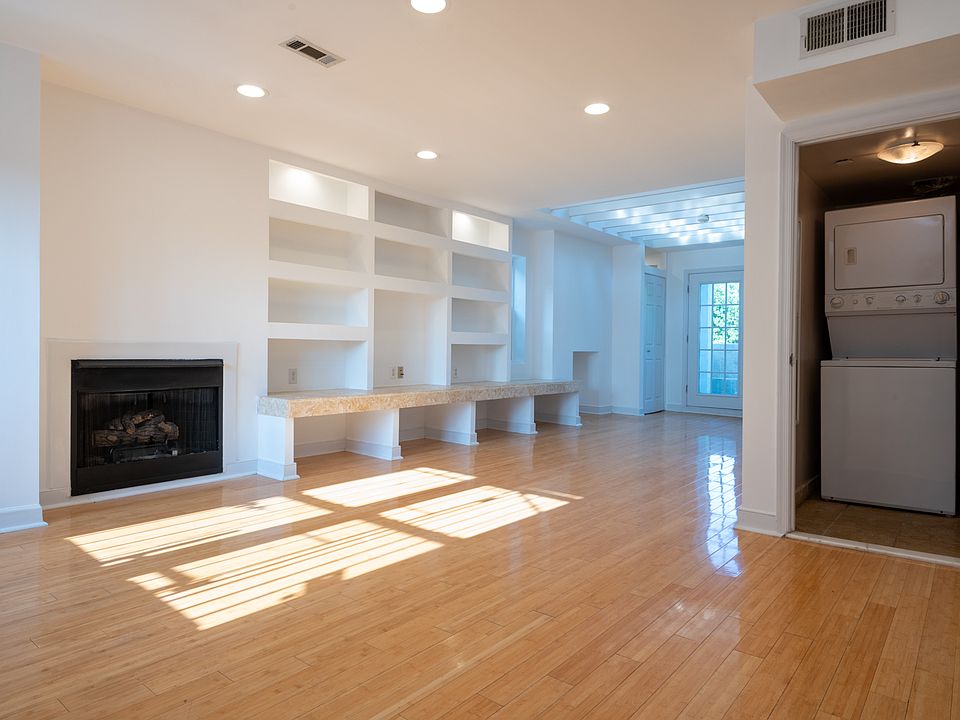 1123 5th ST NW #4-2_08122022