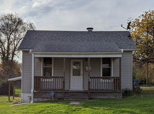 323 N Combs Ave, Collinsville, IL