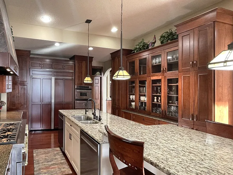 3995 N Shore Dr — Photo 12