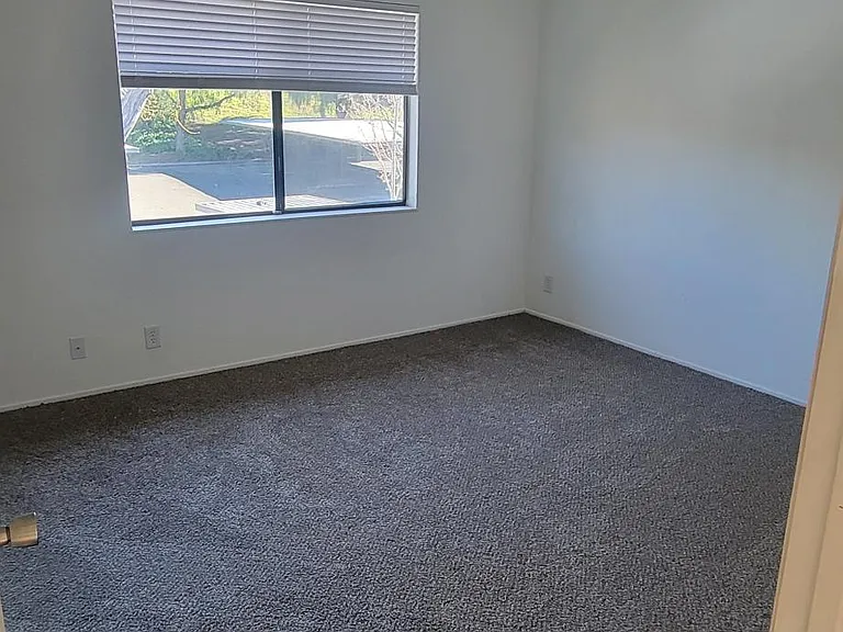 900 Cambridge Dr #108 — Photo 9