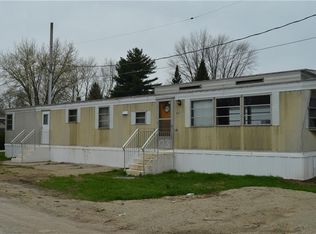 917 Garbry Rd, Piqua, OH 45356