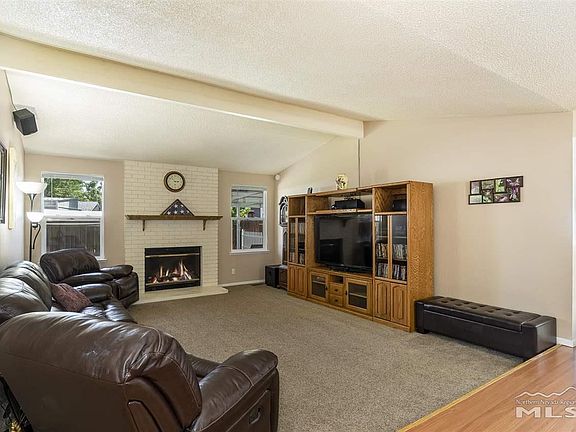 2nd image of 1781 Berkshire Dr
