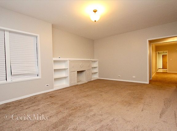3rd image of 4431 N Kimball Ave