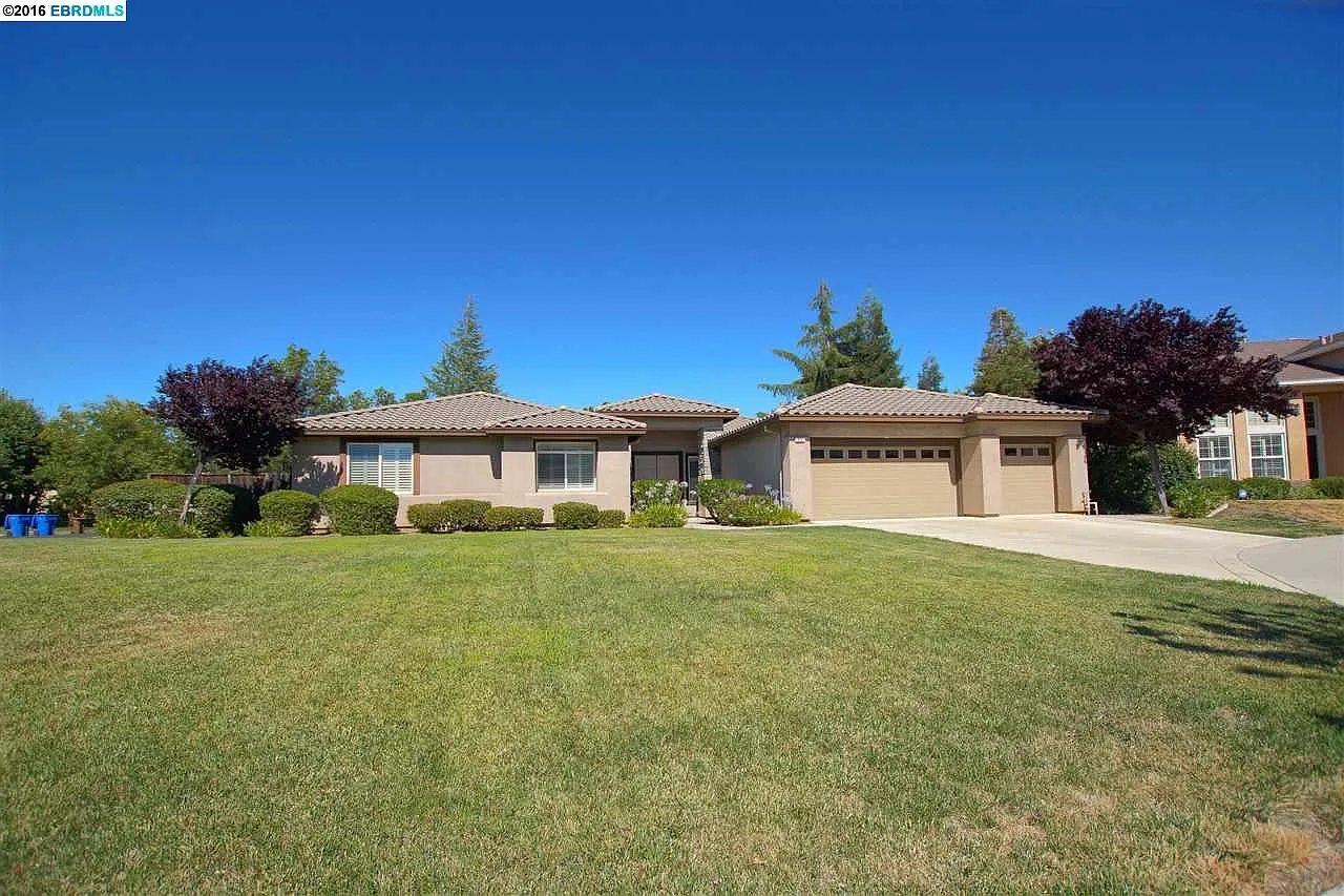 854 Volpaia Ct photo 1