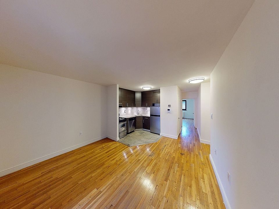 1st image of 50 Prince St APT 3L