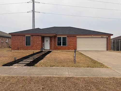 3011 Tom Lockett Dr Photo 1