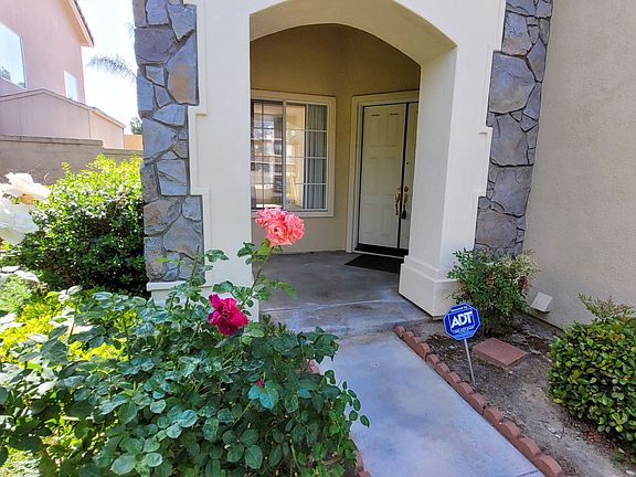 4th image of 2749 Somerset Pl