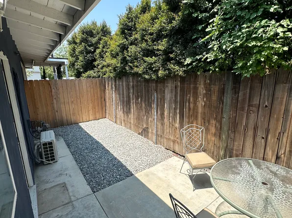 (undisclosed Address), Glendora, CA 91740