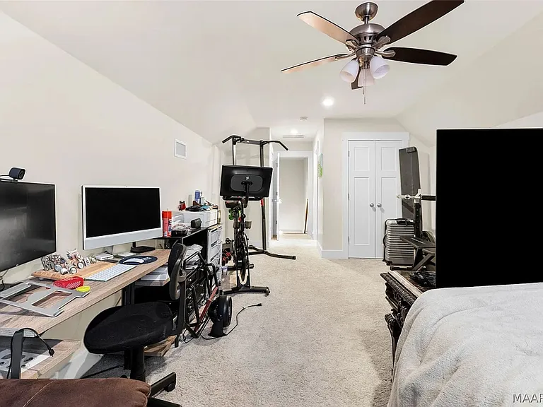 397 Southern Hills Dr — Photo 30