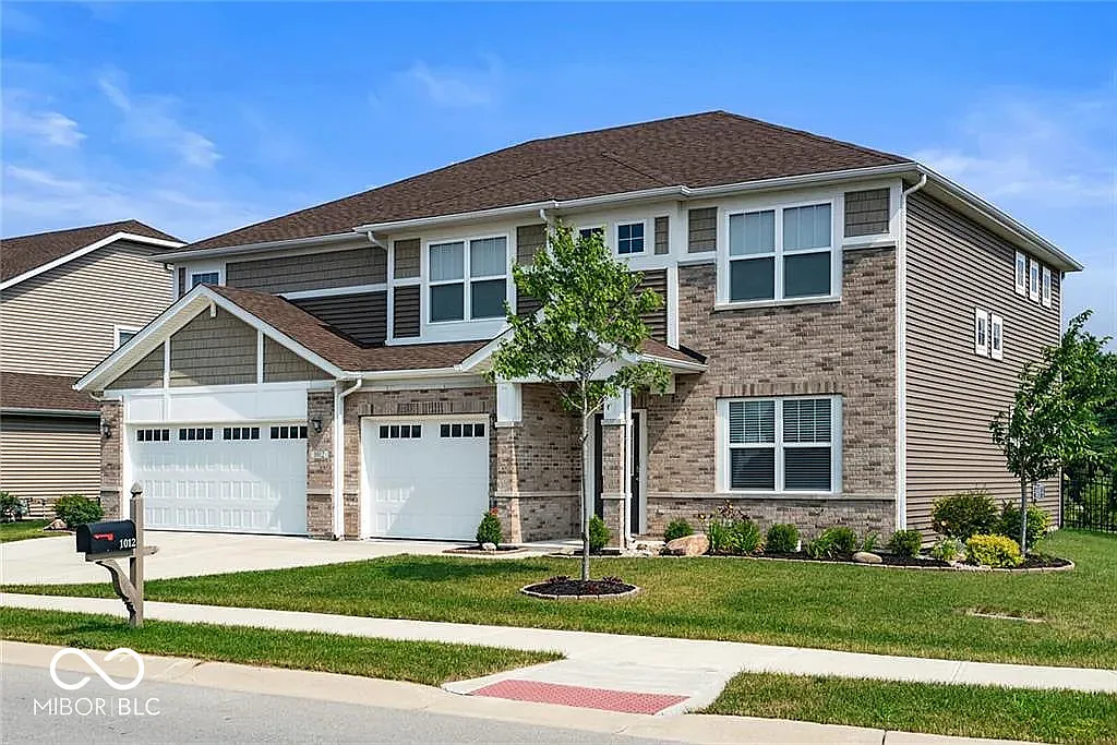 5 bed, 3134 sqft, $3,100 — Photo 1