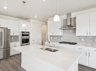 1847 Chaffee Crest Dr, Berthoud, CO 80513