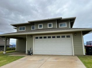 73 Poloahilani St, Makawao, HI 96768