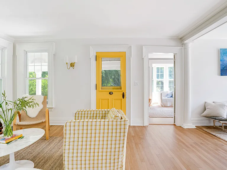 3200 Peconic Ln — Photo 4
