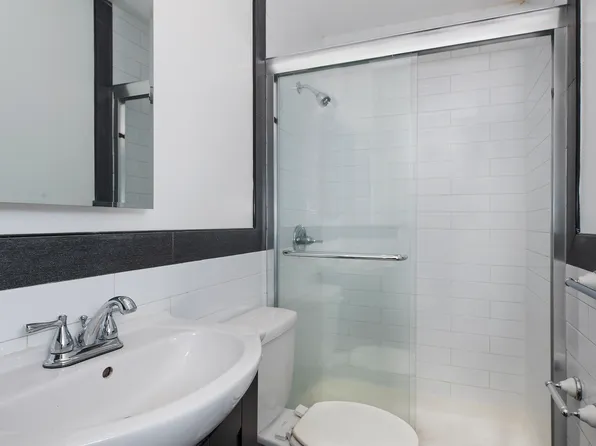 519 Myrtle Avenue 3F image 8 of 9