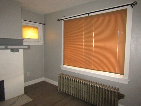 5th image of 153 Ormsby Ave