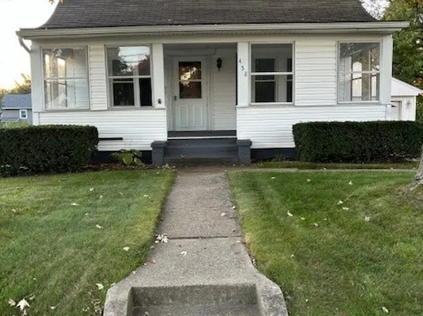 458 Crystal St, Akron, OH 44305