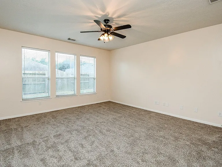 19327 Poppy Grove Ln — Photo 15