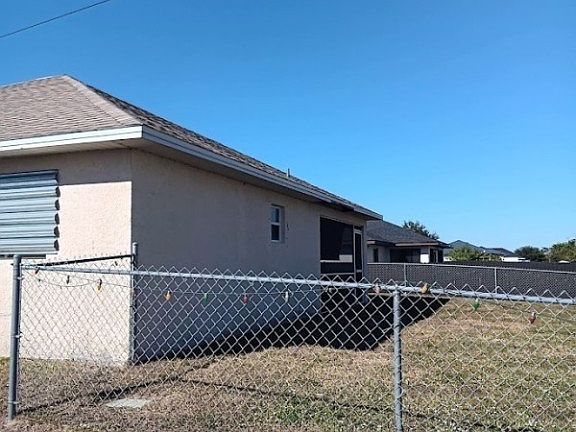 2nd image of 1017 Nelson Rd N